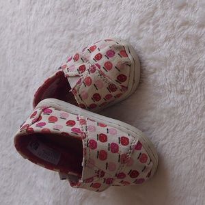 Toddler Tom’s Shoes